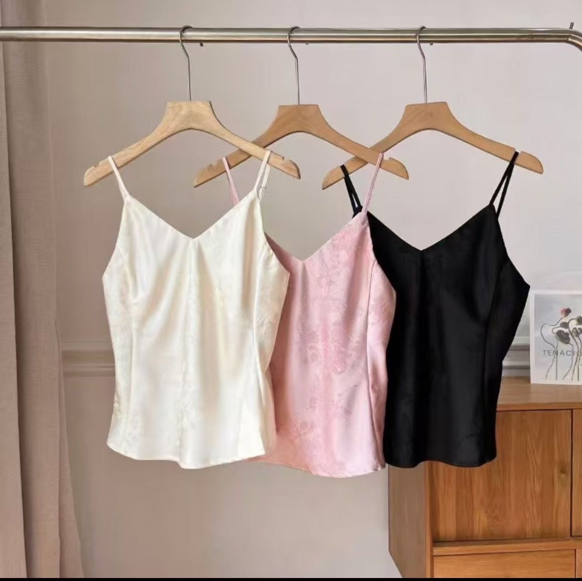 提花吊带内搭修身气质百搭背心2025A7223-乖乖