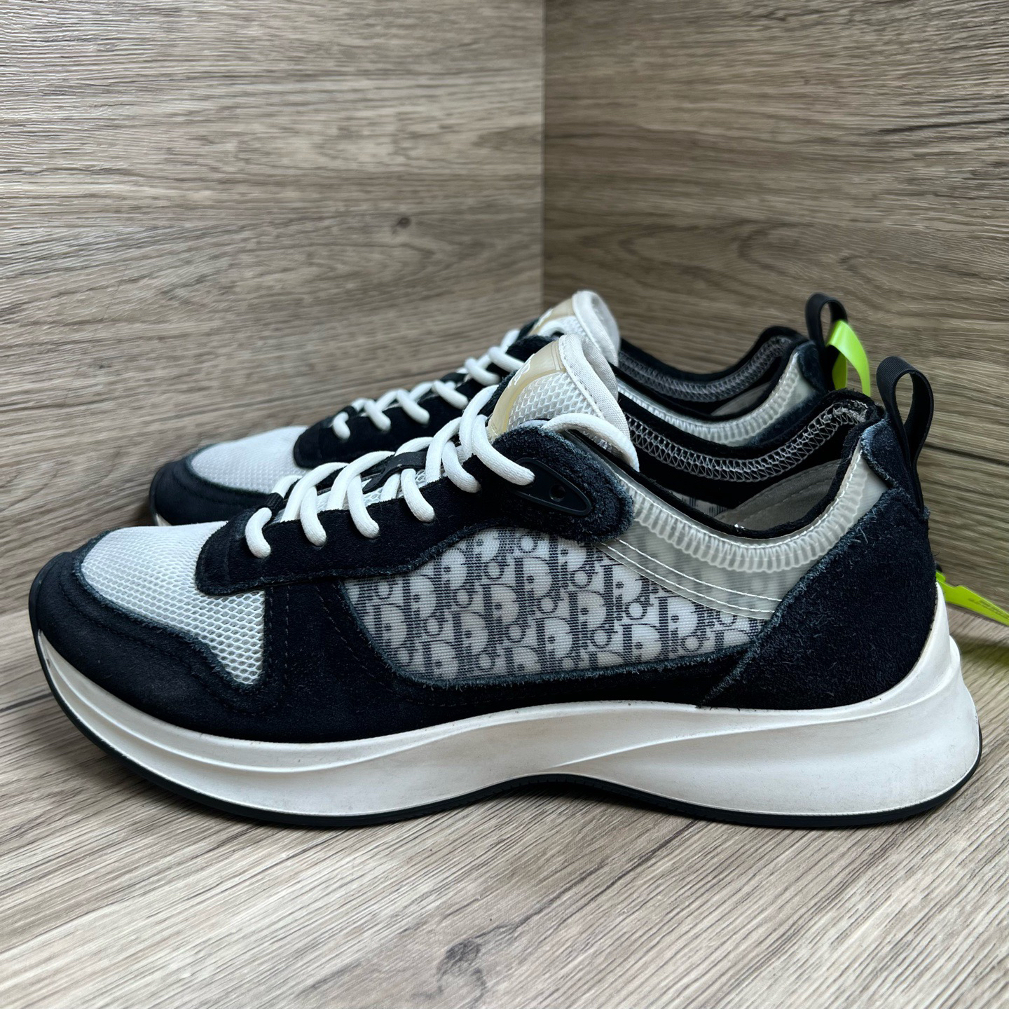 95新 DIOR/迪奥 B25 黑白网纱运动鞋 41码