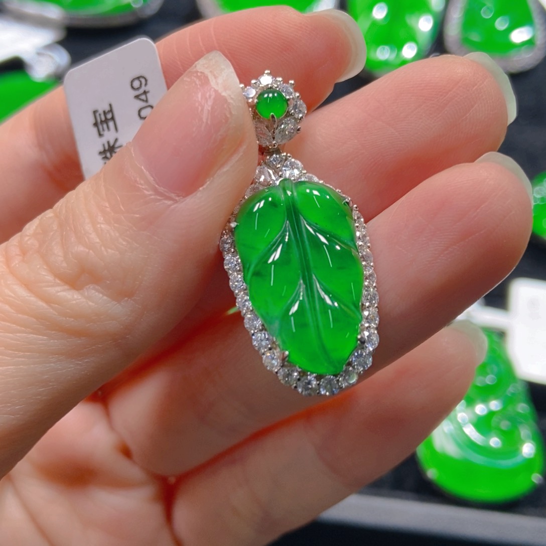 翡翠吊坠(不含链)银S925镶嵌