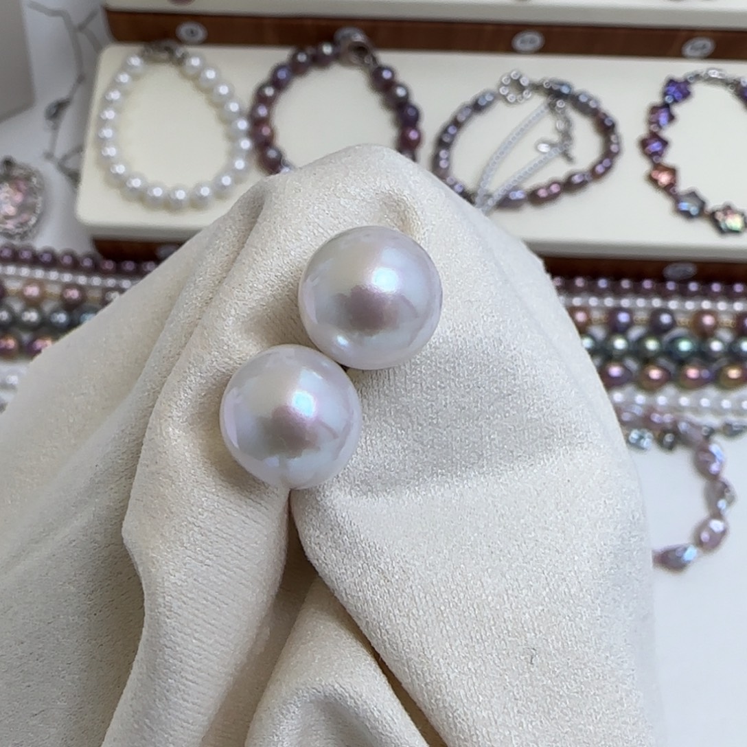 银S925镶嵌淡水珍珠耳饰