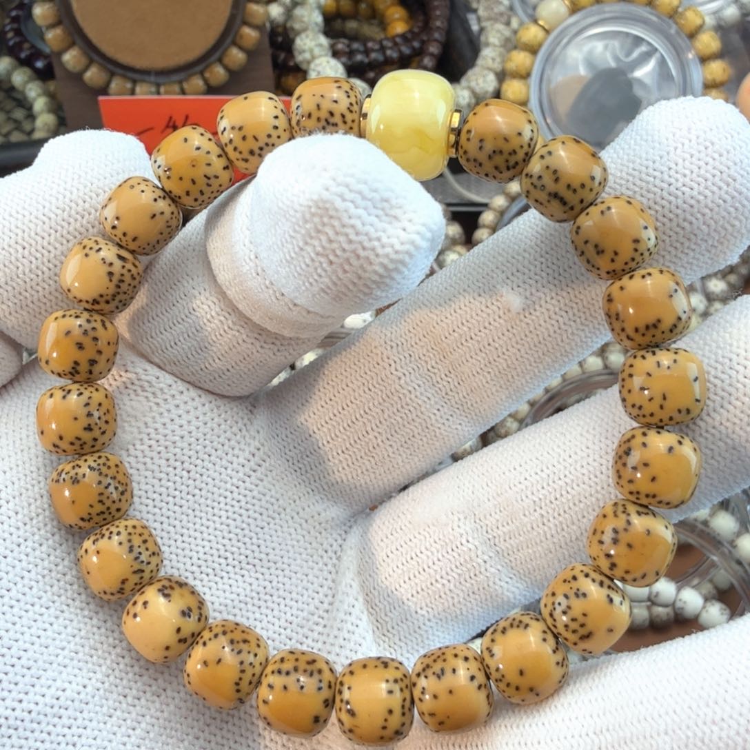 星月菩提手串9.7通体