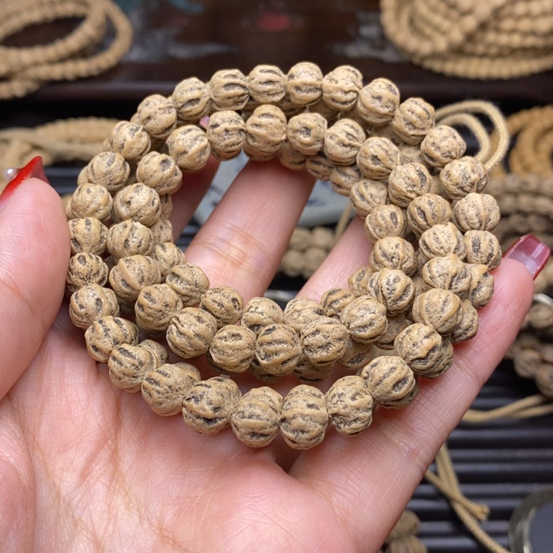 柏香籽/百香籽吊坠A**熙