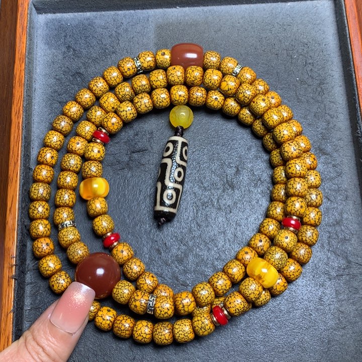 星月菩提吊坠菩提