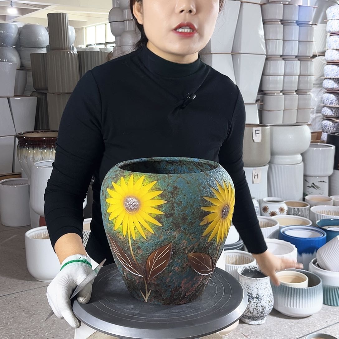 陶瓷口径17-22.5。有孔