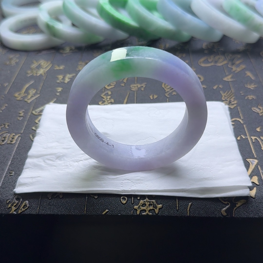 未镶嵌翡翠手镯定制翡翠