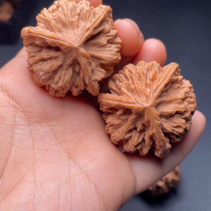 把件文玩核桃秦岭山脉文玩核桃