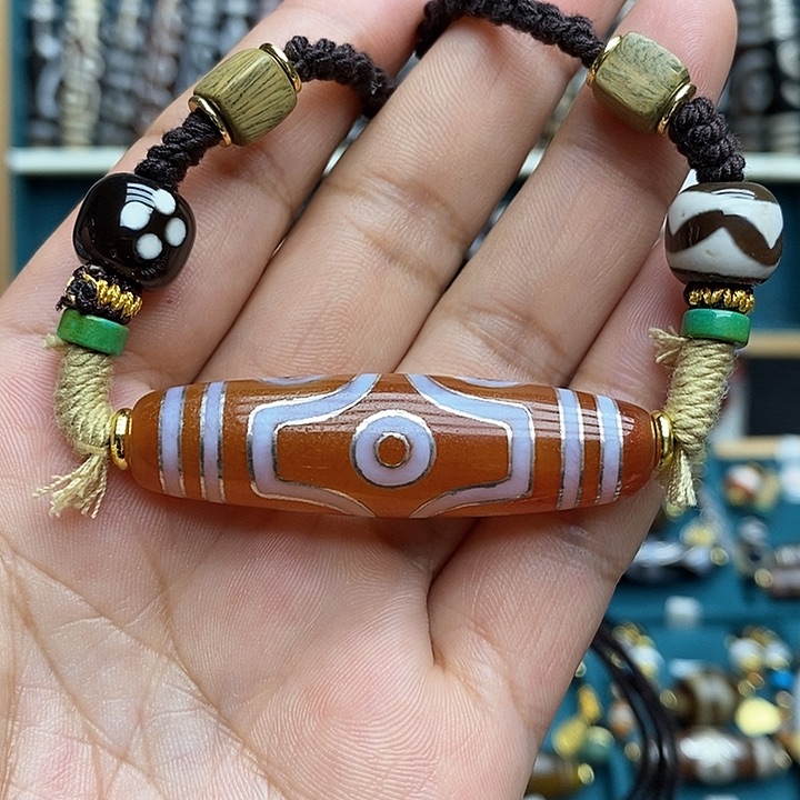 玛瑙/玉髓颈饰合金