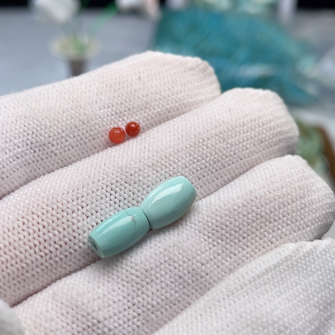 南红玛瑙未镶嵌珠宝奇石