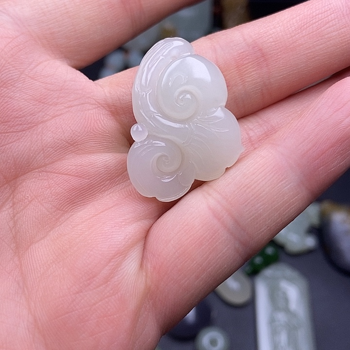 未镶嵌和田玉挂件