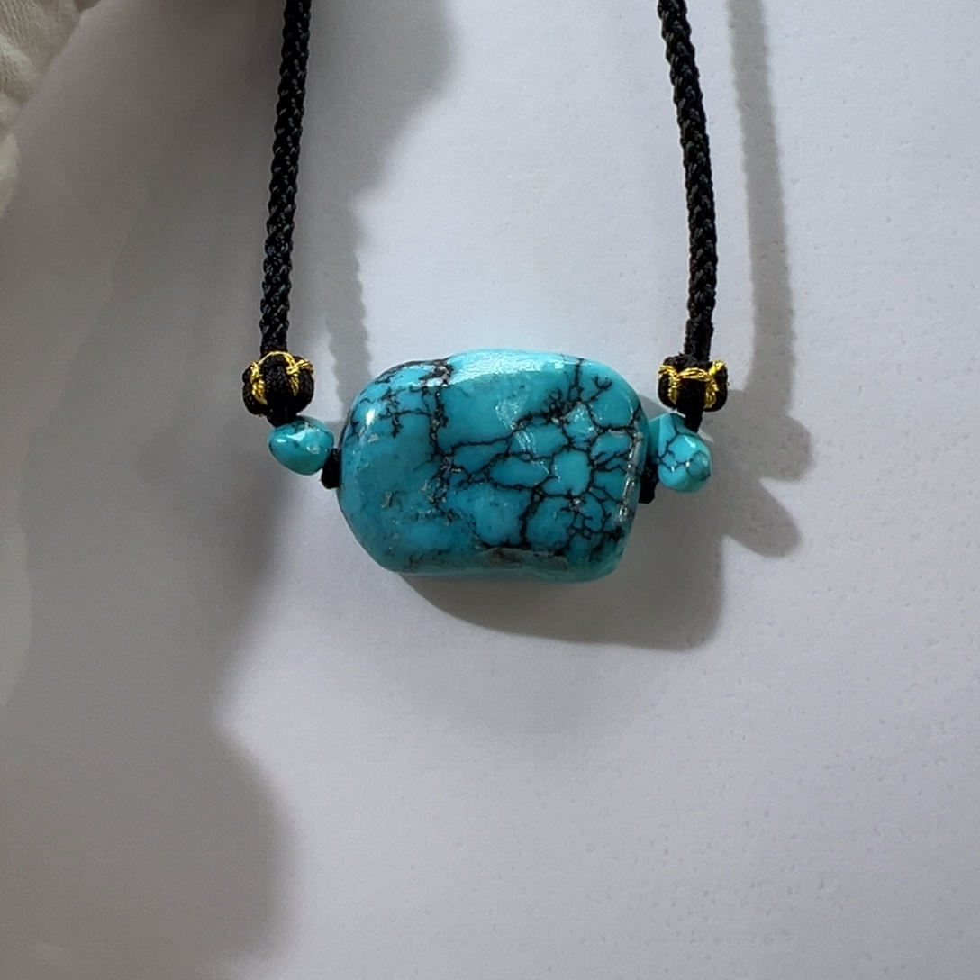 绿松石未镶嵌挂件