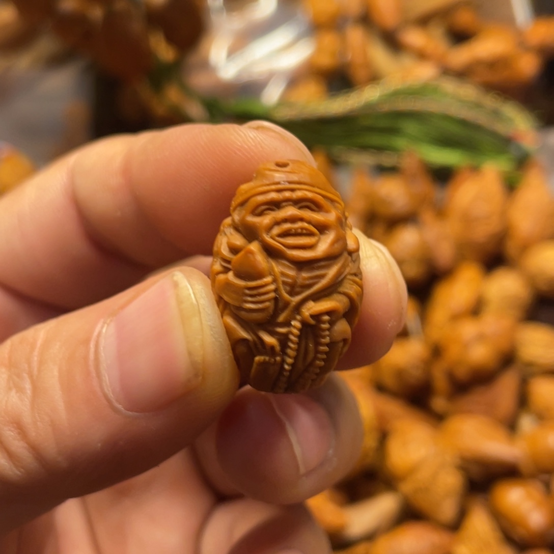 橄榄核手串/手链济公557