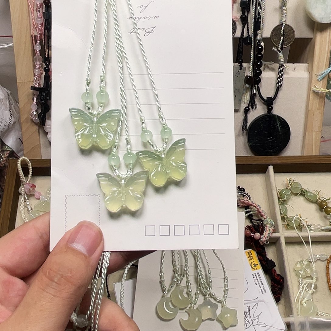 蛇纹石玉合金颈饰