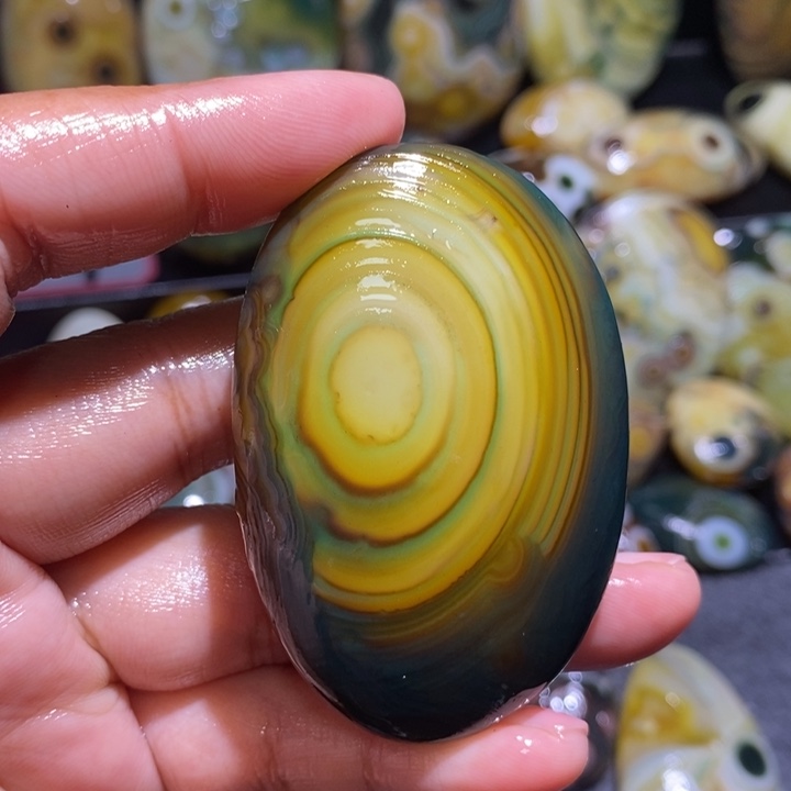 未镶嵌玛瑙/玉髓珠宝奇石