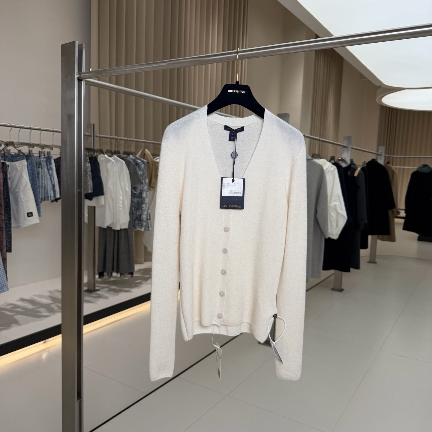 未使用 LouisVuitton/路易威登 羊绒真丝开衫外套 L码 GM005774