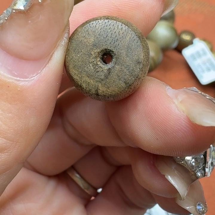 沉香吊坠馨安居沉香定制款