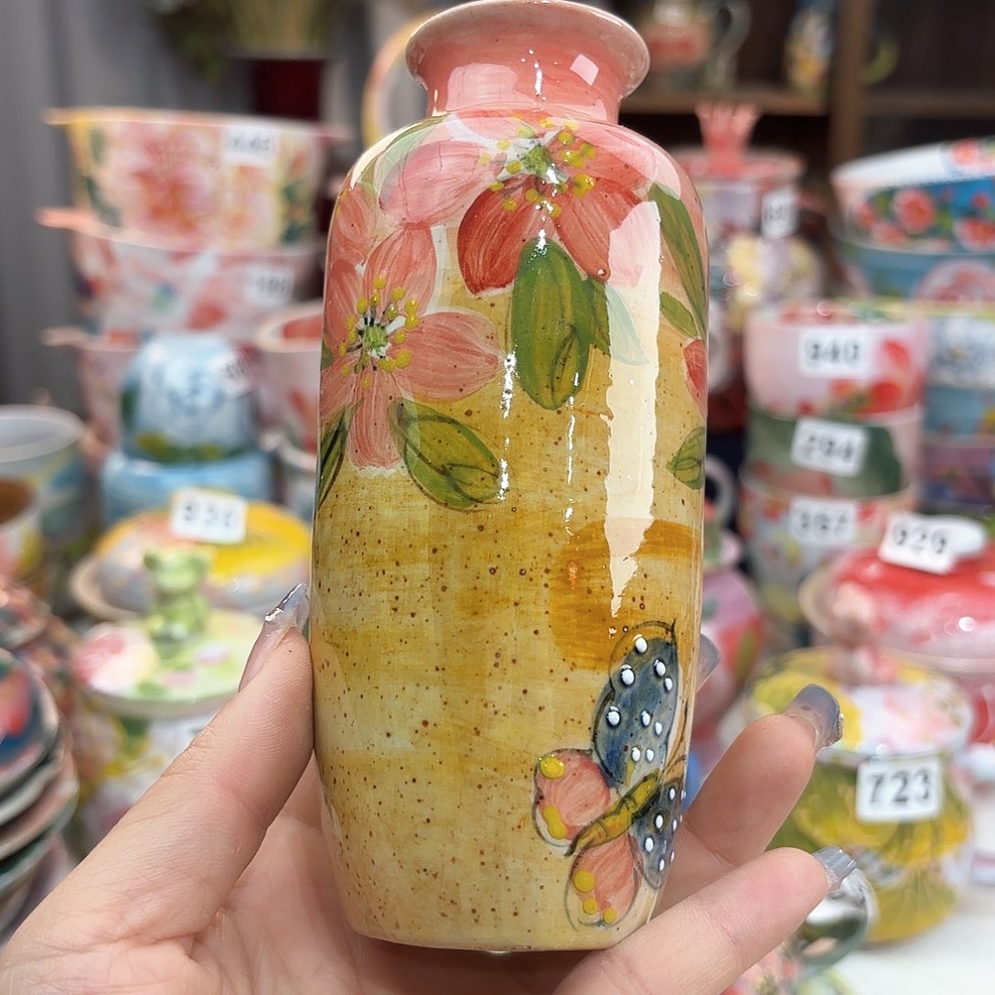 瓷片在干嘛我也要你抱啊哈哈啊