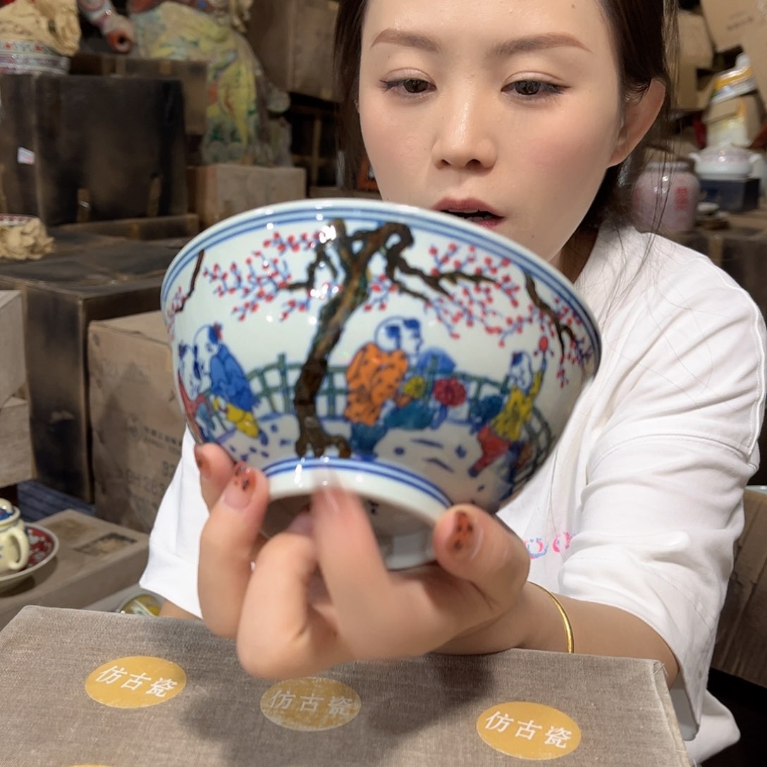 摆件////景德镇陶瓷瓷器。