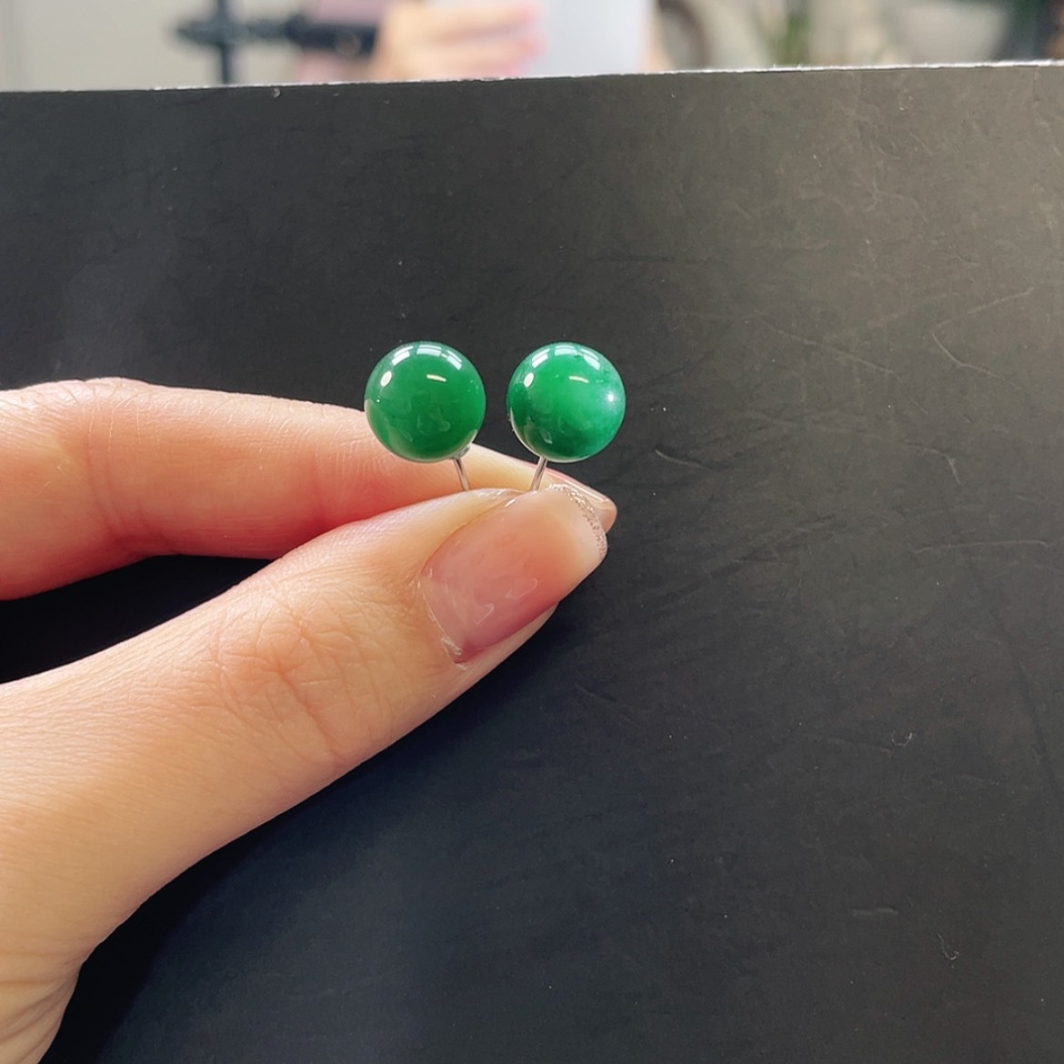 【闪购商品】银S925镶嵌石英质玉耳钉