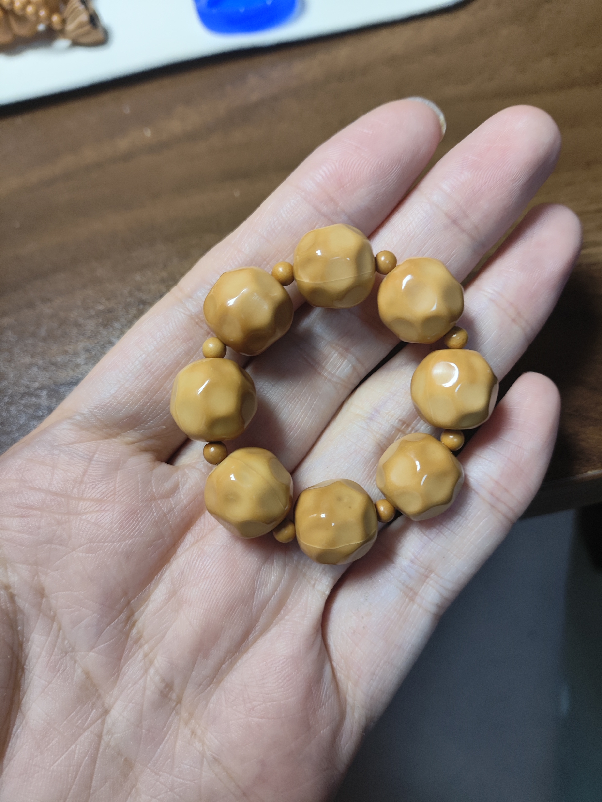 天然猴头奶酪手捻加两颗