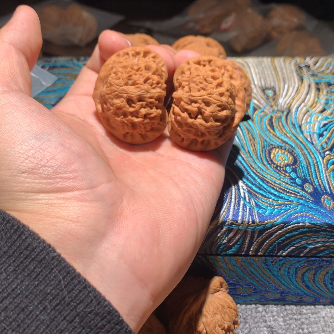 猴头核桃吊坠不***.5677888899999