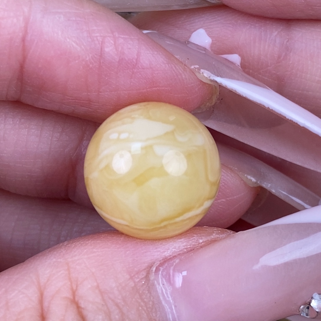 琥珀未镶嵌珠宝奇石136