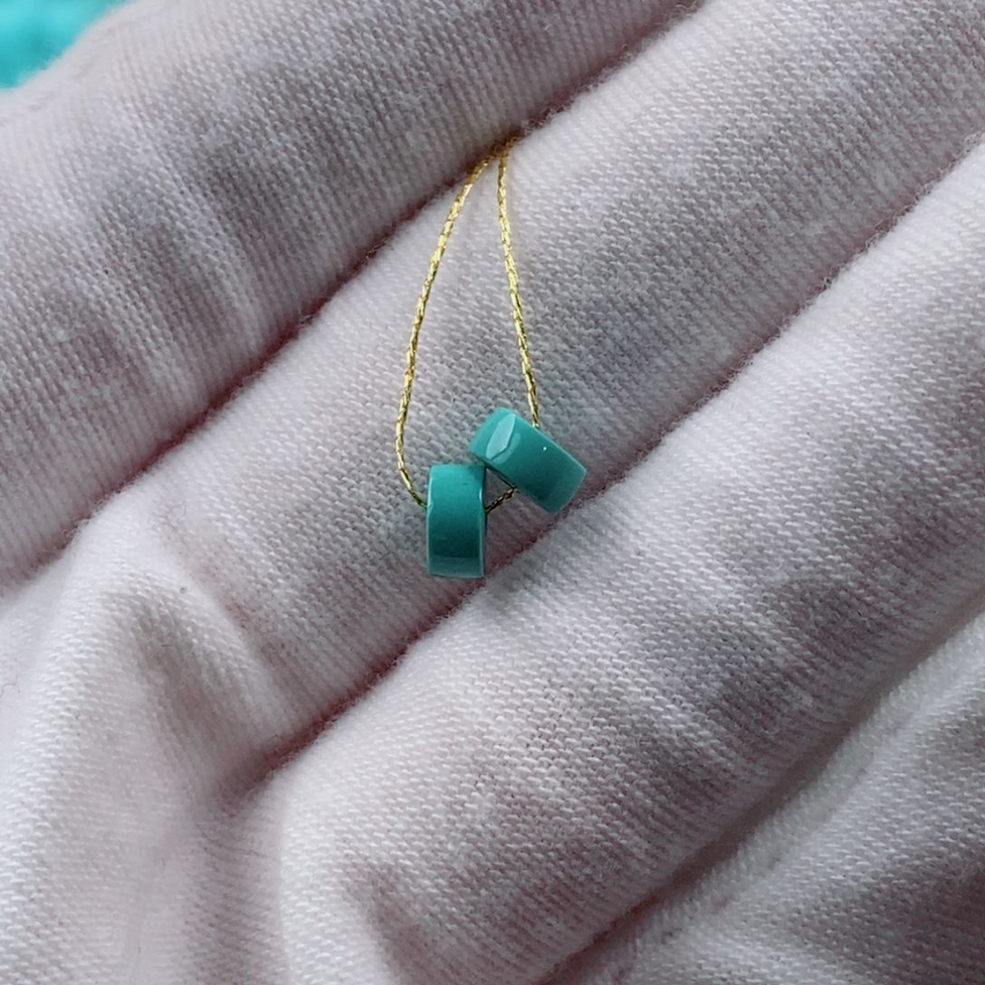 绿松石配饰未镶嵌