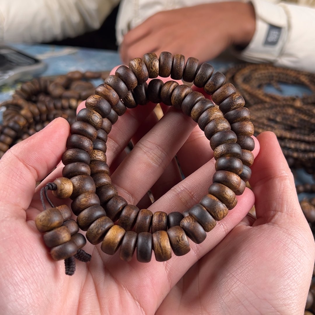 天***勤沉香手串算盘珠双圈1.2规格33克