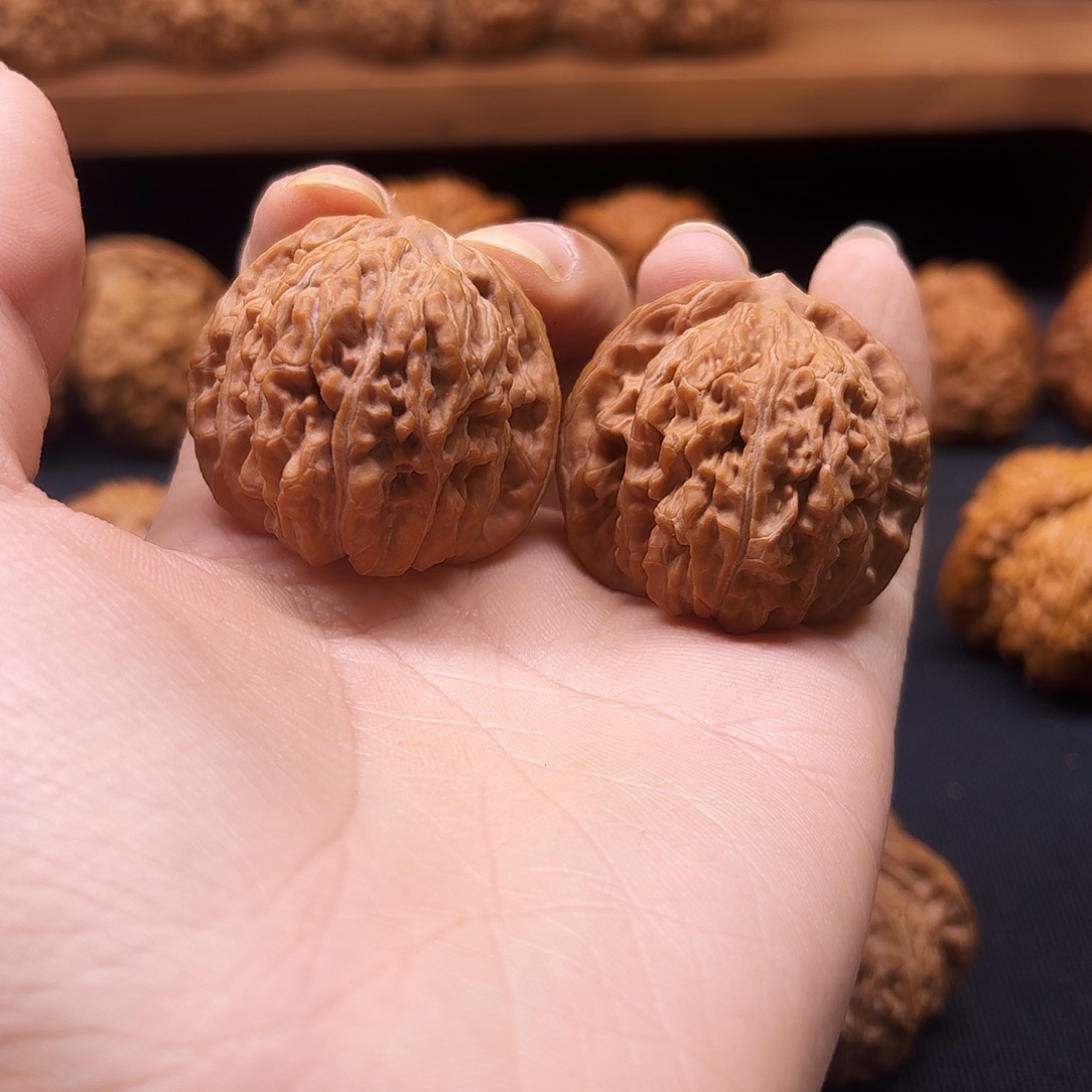 核桃把件平谷楼39全品红皮