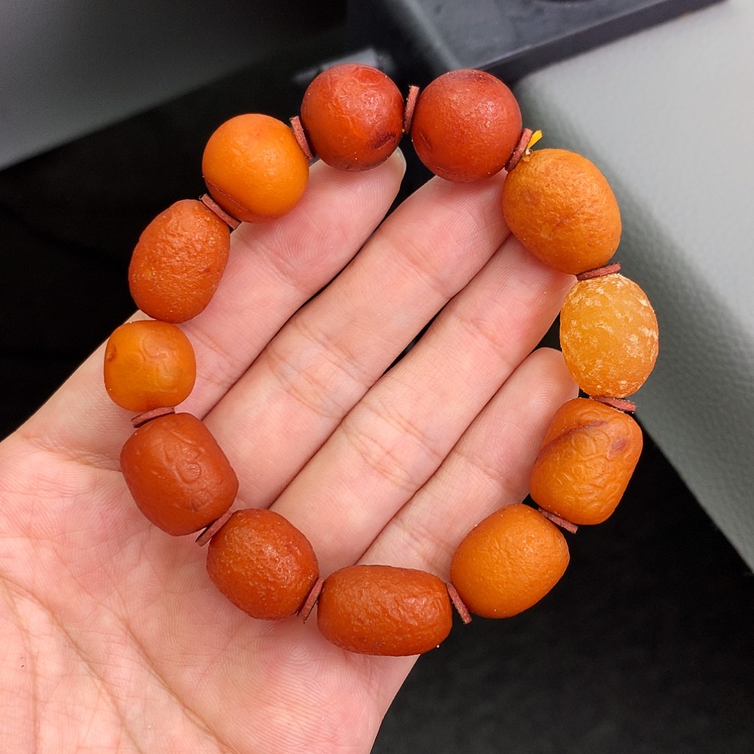 琥珀未镶嵌珠宝奇石