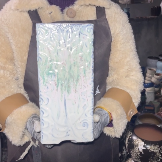 红陶口14高31瑕疵