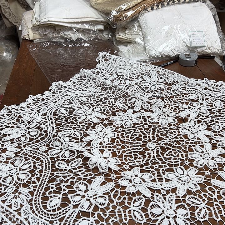 毛绒亚麻棉180-85厘米方白