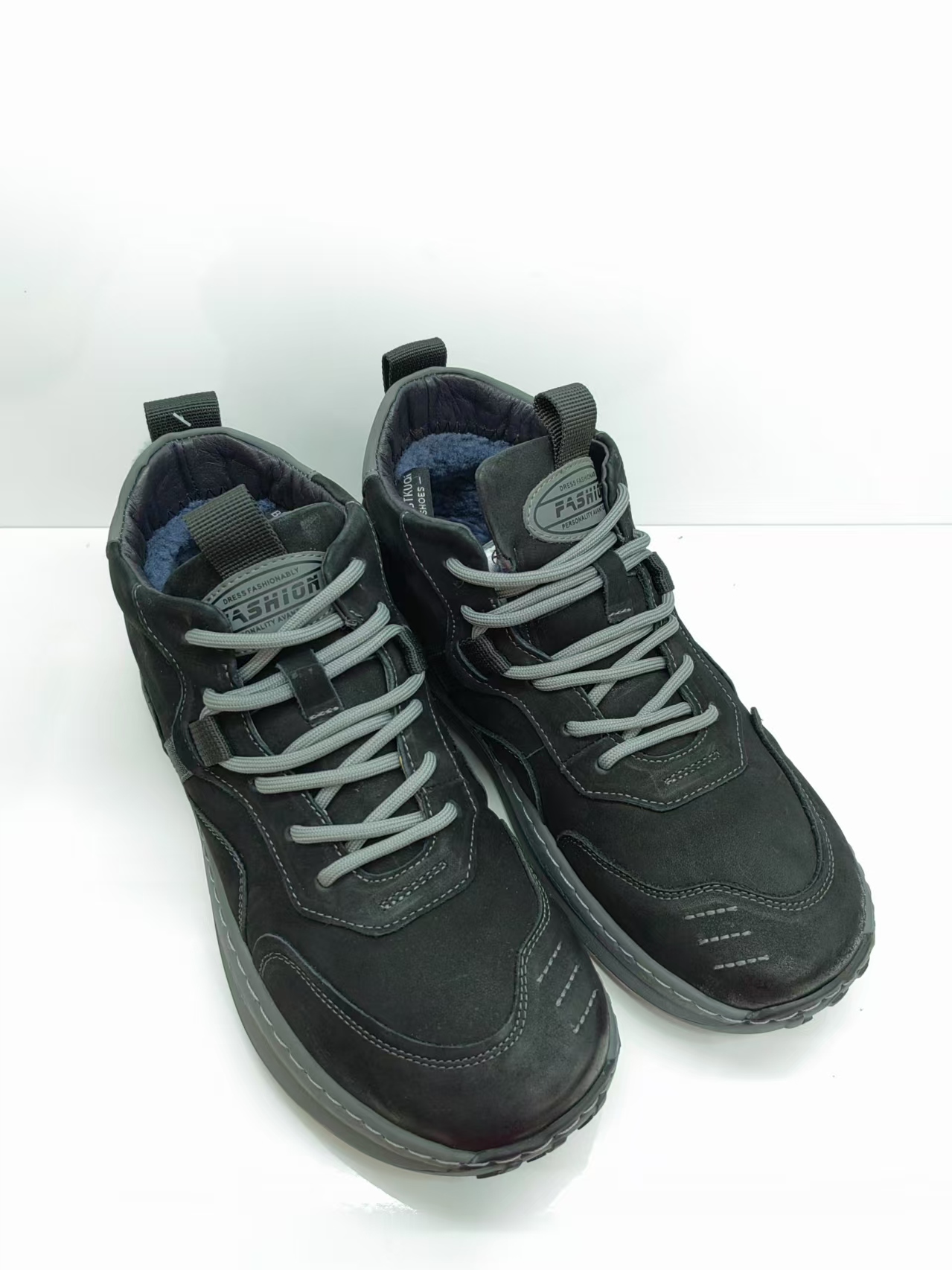 新款气质休闲百搭男士[大棉]休闲鞋A/TM/85612-1