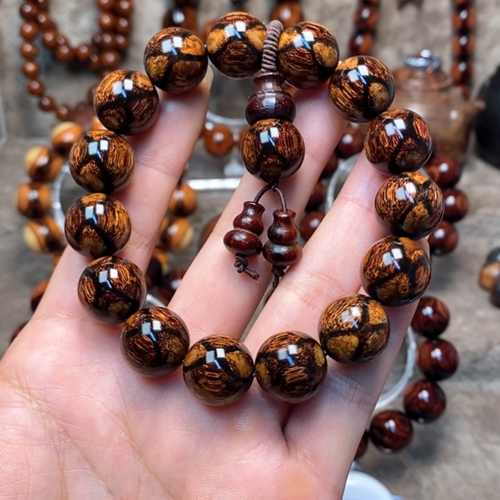 黄花梨/降香黄檀西*头紫油梨成品加工手串