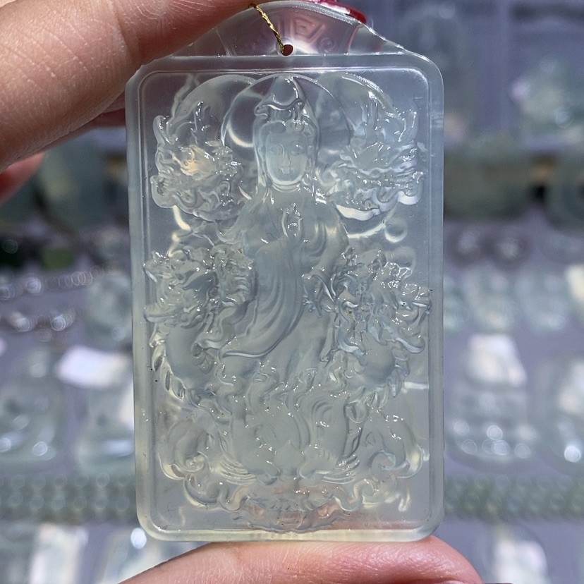 【闪购商品】岫玉颈饰未镶嵌九龙观音