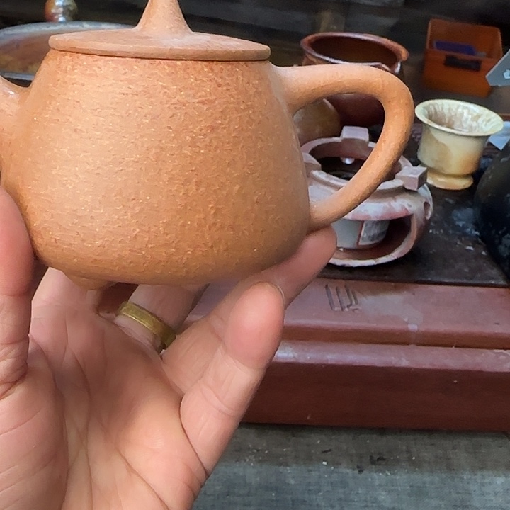 紫砂元宝说她想我是个没有底线没有