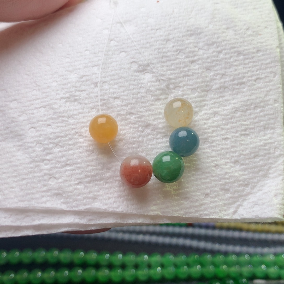 定制翡翠未镶嵌油画感