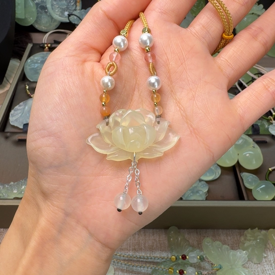 蛇纹石玉项链未镶嵌