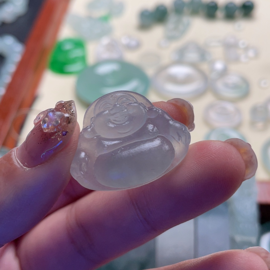 定制翡翠未镶嵌佛公