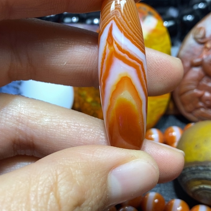 玛瑙/玉髓未镶嵌颈饰