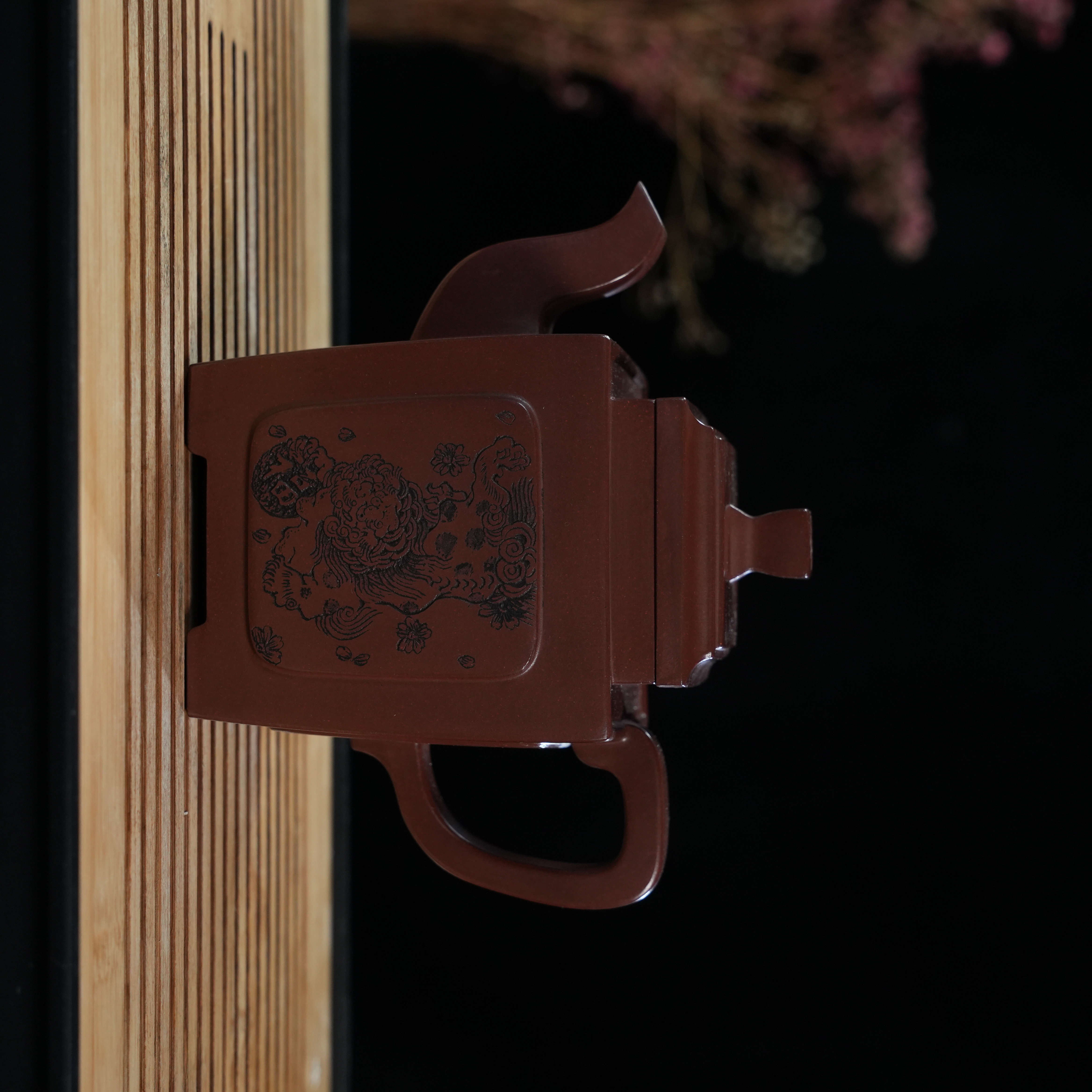 Z-YYF-018   杨瑶芬  宜兴手工紫砂   魁方壶