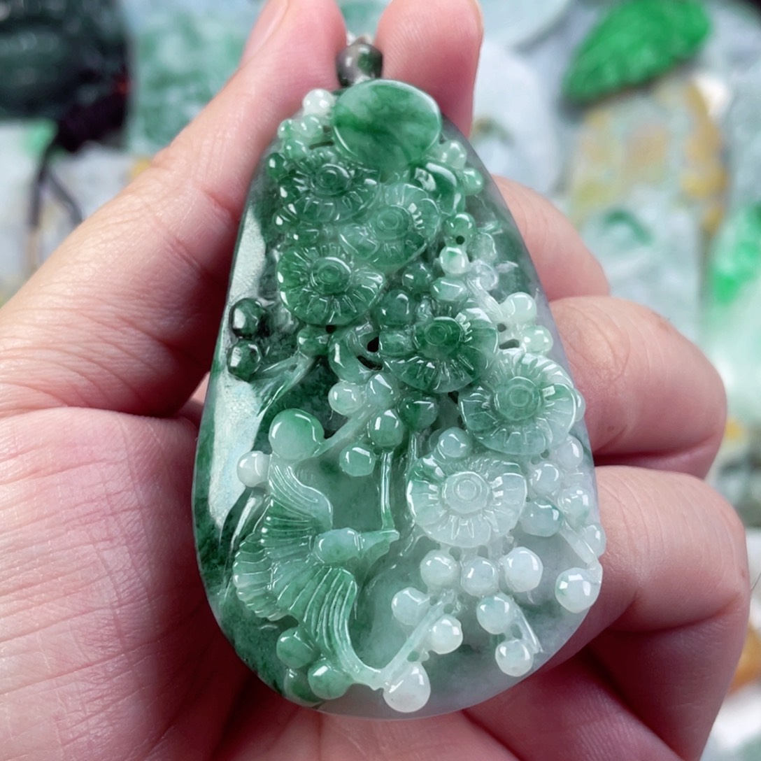 翡翠未镶嵌吊坠(不含链)