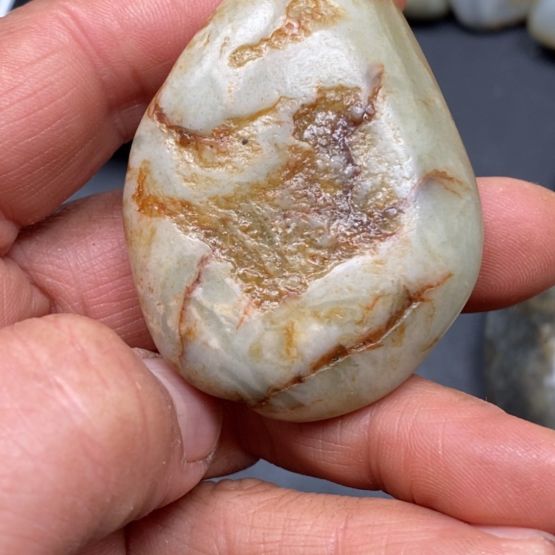 和田玉（糖玉）挂件未镶嵌