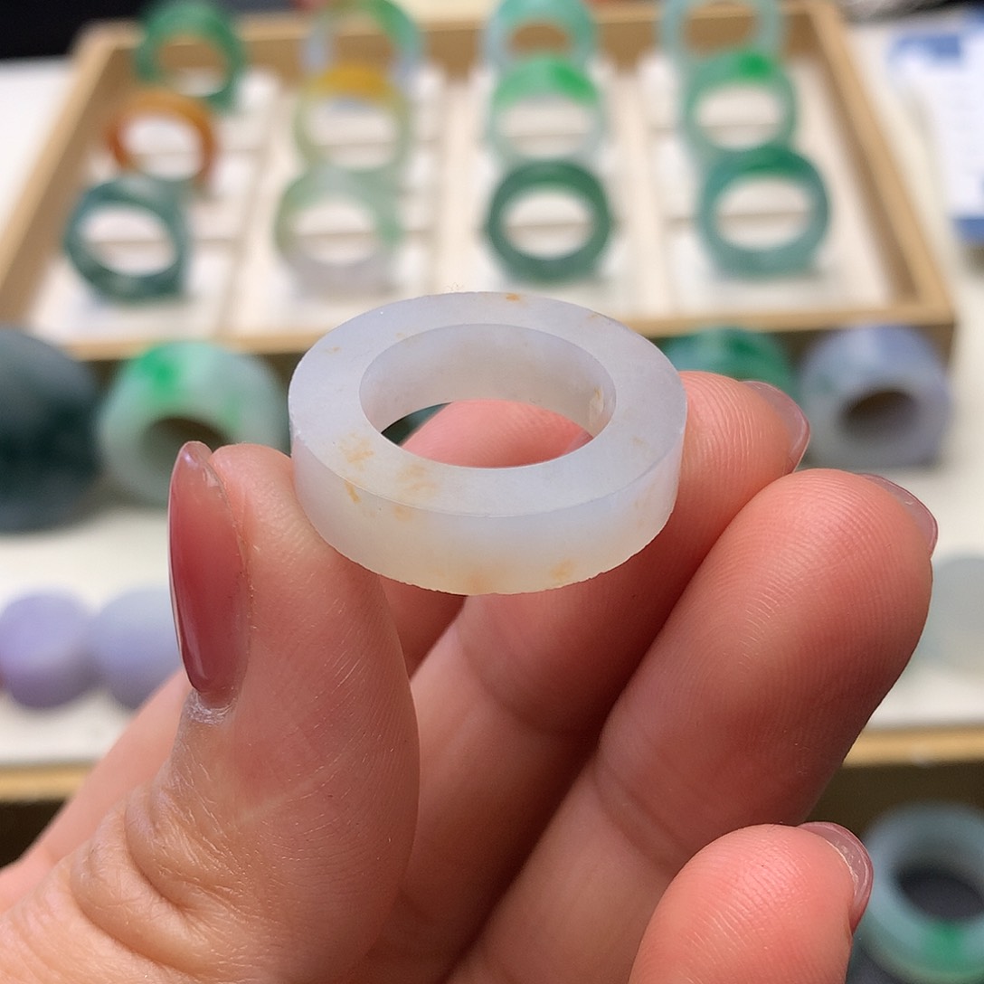 定制翡翠未镶嵌翡翠戒指11/16