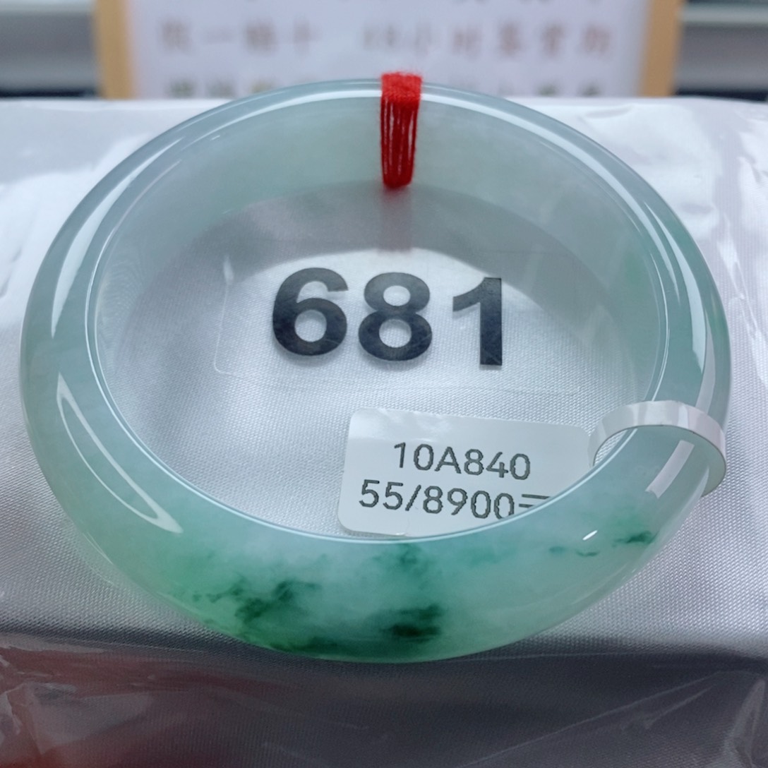 翡翠手镯未镶嵌天然A货翡翠手镯