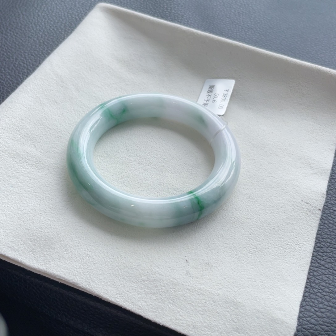 翡翠手镯未镶嵌纹50.6