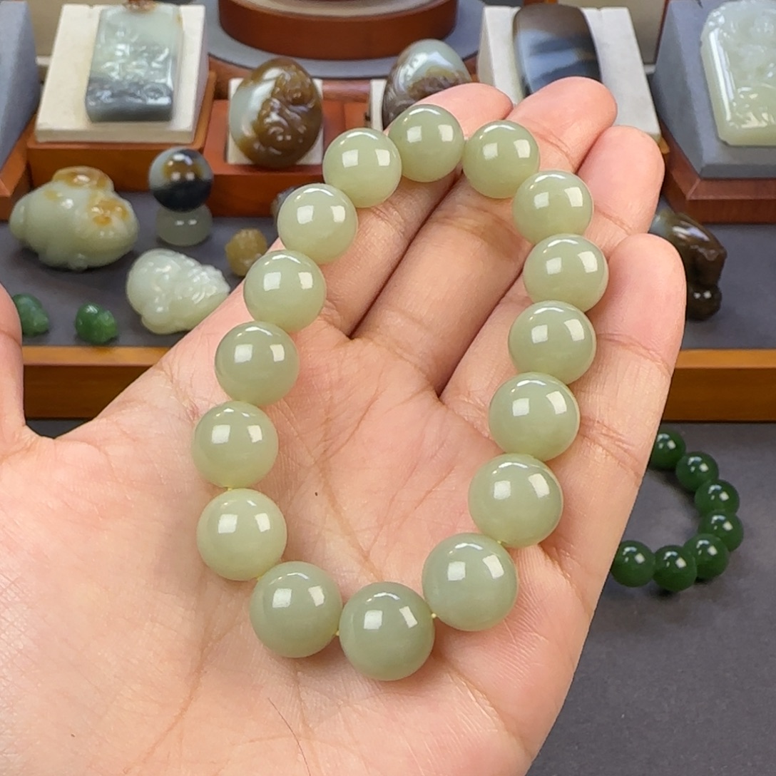 定制和田玉未镶嵌和田玉