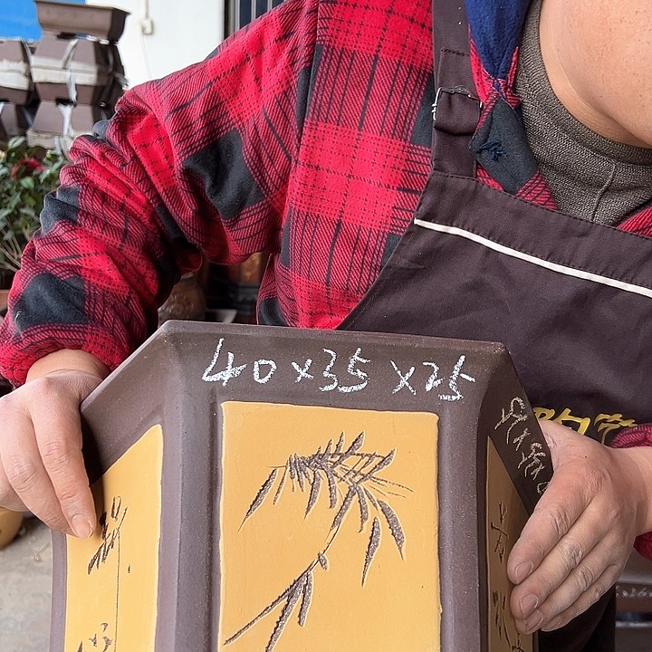 紫砂花盆不好意思哈我的手机