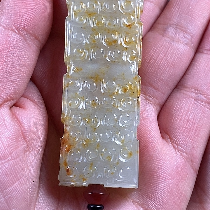 和田玉挂件未镶嵌饭*团