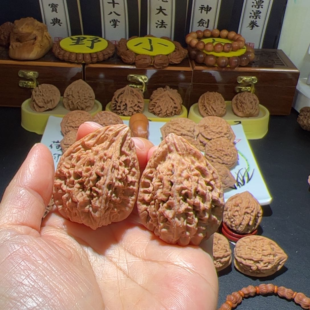 把件文玩核桃N****r火凤鸡心