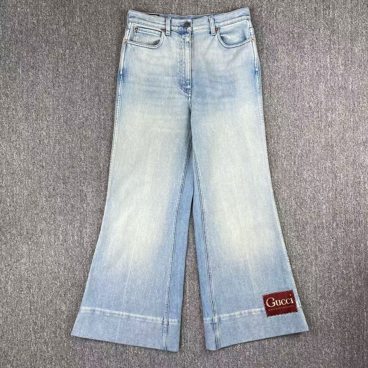 99新 GUCCI/古驰 2511200/26码/刺绣Logo徽章做旧阔腿裤